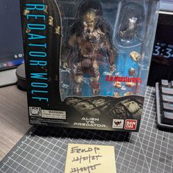 Predator Wolf S.H.MonsterArts Alien VS. Predator