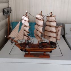 Beautiful Wood Model Sailboat With Cloth Sails.