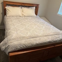 Queen bed frame w mattress