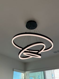 Chandelier Light Great Condition