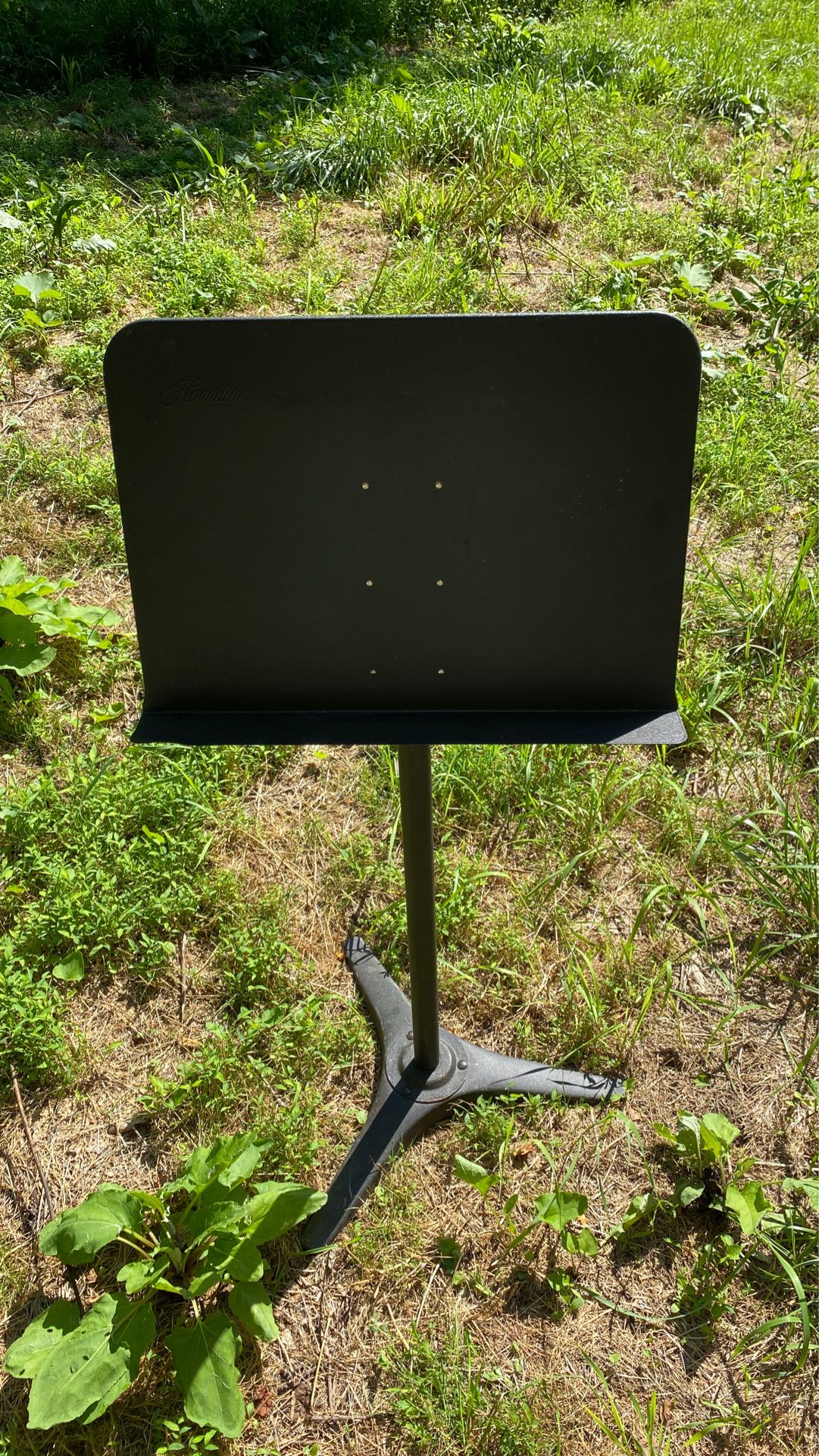 Hamilton music holder
