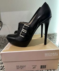 Michael Kors Women’s Pumps