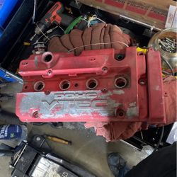 H22a Valve Cover
