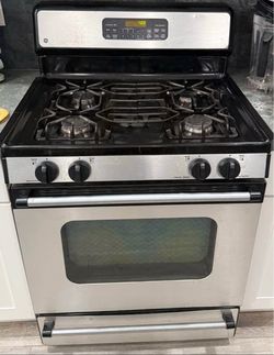 GE range & oven - Need gone ASAP!