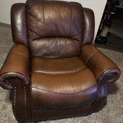 MOVING!!! Leather 3PC Reclining Sofa Set 
