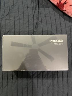 Insta360 X5