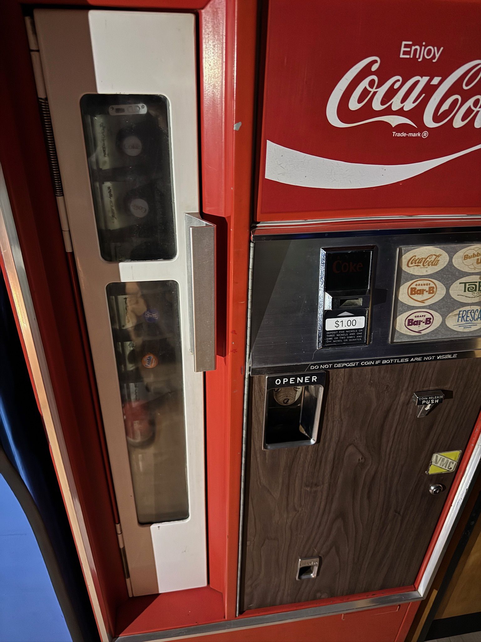 1960s Coke Machine Working 