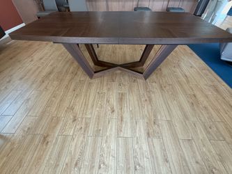 Copenhagen Rectangular Expandable Dining Table