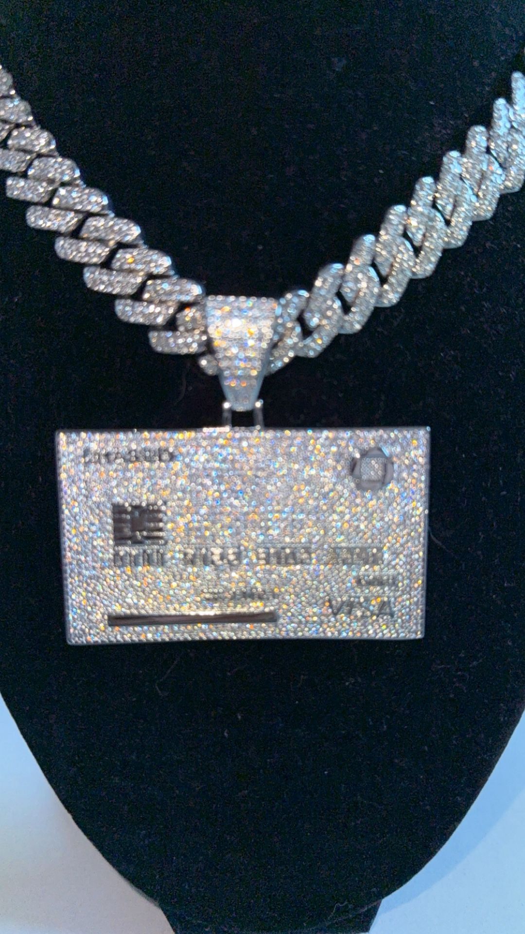 mossinite pendant (passes tester)