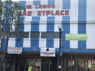 Bluetooth speakers and phone accessories