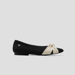 Never Worn - Vivaia Bibi Ballet Flats | W6