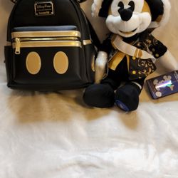 Disney Loungefly Pirates Limited edition backpack and plush 