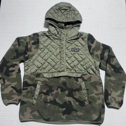 Columbia Camo Quilted Sherpa Hoodie Jacket Womens Large