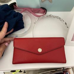 Michael Kors wallet. Original lightly used