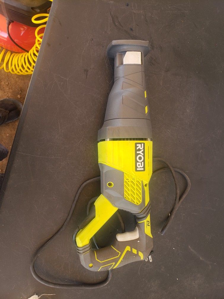 RYOBI 12 Amp Reciprocating Saw