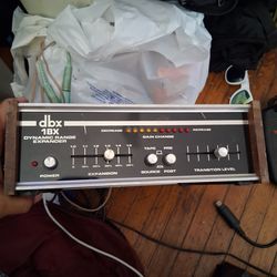 DBX 1BX dynamic range expander