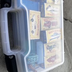 25 Old Crassic Cars From Different Years 