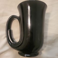 Vintage Tiara Indiana Black Amethyst Glass Horn Mug