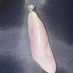 √√√ A Large Pink Tourmaline Pendant