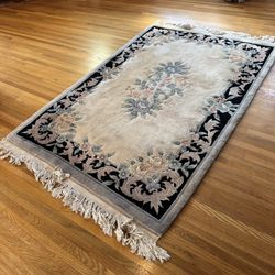 Vintage Chinese Art Deco Oriental Rug Full Pile Hand Made 100% Wool Very Clean and Good Condition