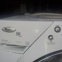Whirlpool Duet Steam Front Load Washing Machine