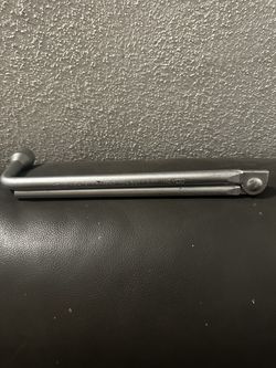 OEM Mercedes-Benz SL R129 Wheel Lug Wrench 17mm A1(contact info removed)01 - Original - Excellent Condition