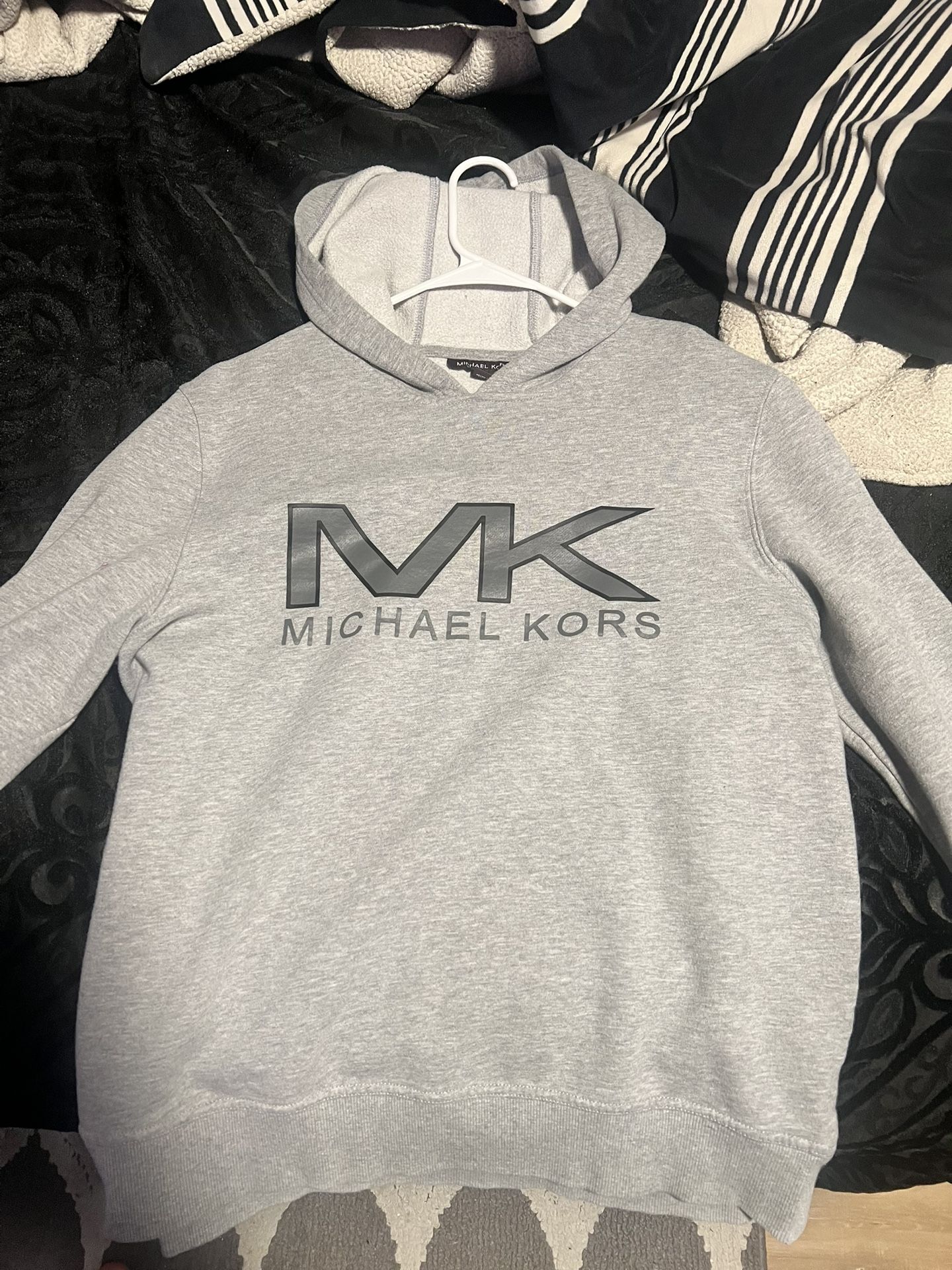 MK Sweater for Sale in Pittsburg, CA OfferUp