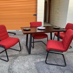 Chair $25 Each Or Two For $40 🎈🎈🎈 Desk chair, Red Chair, Accent Chair, Business And Office Chair, House Furniture, Dining Chair, Kitchen Dining.