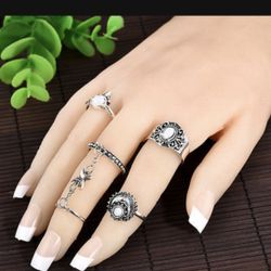 Chained Cute 5 Piece Ring Set
