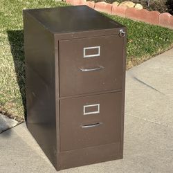 Metal Filing Cabinet With Key