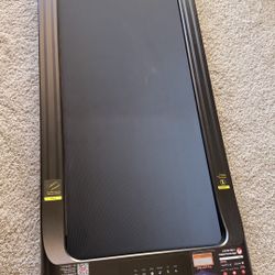 DeerRun Q1 Smart Walking Pad Treadmill – Compact, Remote Included