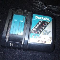 Used Makita Fast Charger 