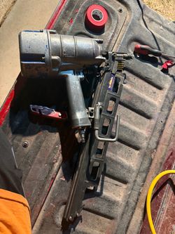 Nail gun pistola clavos hitachi