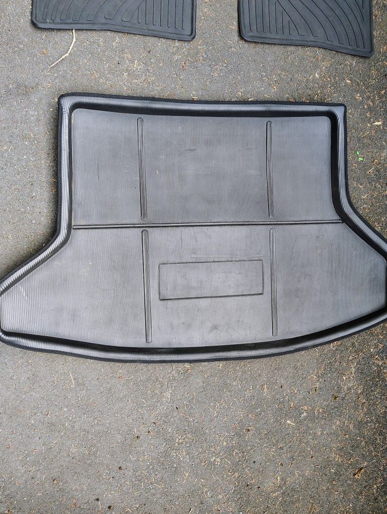 Toyota Prius Trunk Mat '12-15 Model