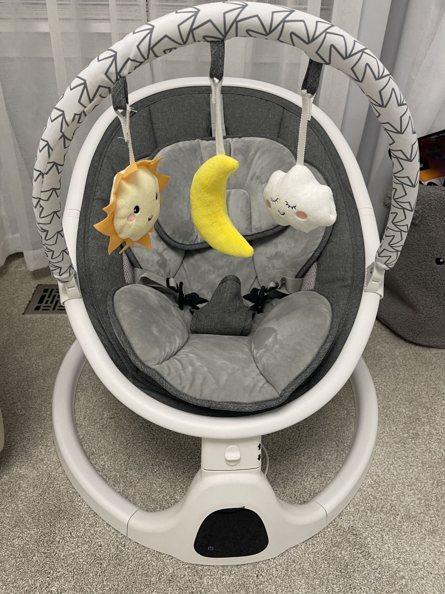 Baby Swinga for Infants to Toddlers, Electric Baby Swing with 5 Speeds, Remote Control, Built-in Melodies and Digital Touch Panel – Elegant Gray