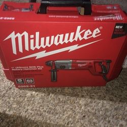 8 Amp Corded 1 in. SDS D-Handle Rotary Hammer BRAND NEW ‼️