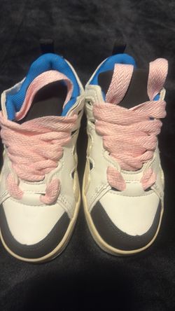 Tennis shoes girls