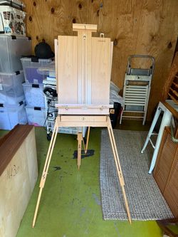 Adjustable travel art easel
