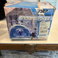 Brand new in the box snow bunker fully inflatable chambers great play fort for kids  electric pump not included item number 17081