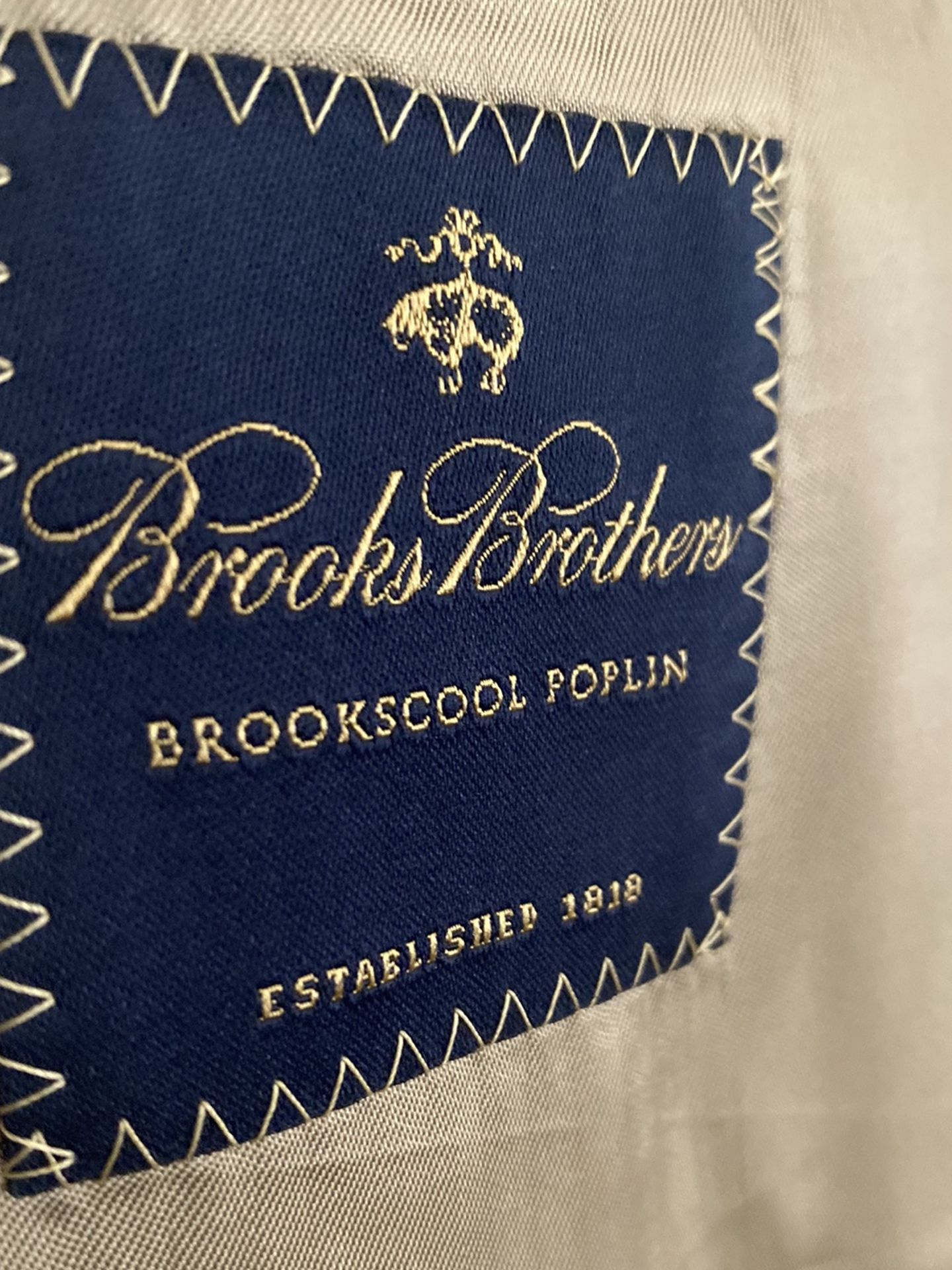 Classic Brooks Brothers Men’s Khaki Suit Size: 46L/48W