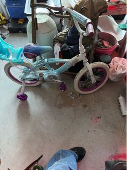 Girl’s frozen bike with training wheels