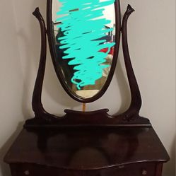 Early 19th Century Antique Tiger Oak 3 Drawer Dresser/ Dressing Table W/ Oval Mirror