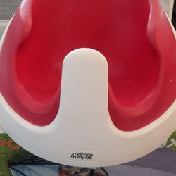 Mama's And Papas Infant Seat
