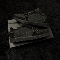 Jordan 1 Travis Scott Phantom 