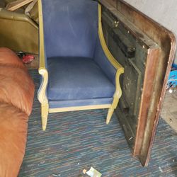 Accent Chair 