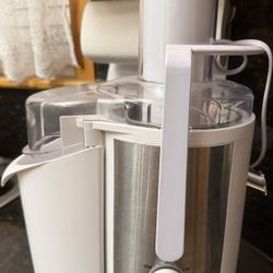 Cooks 700-Watt Power Juice Extractor