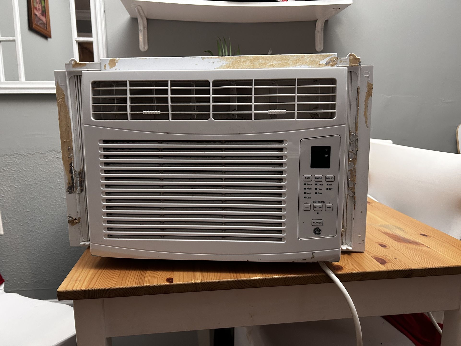 LG ThinQ Smart Window AC and GE Window AC unit Bundle