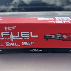 Milwaukee M12 3/8 Ratchet 