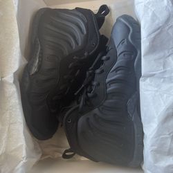 Black Nike Little Posite 