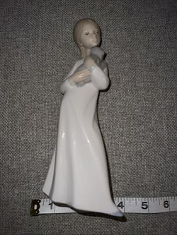 Zaphir (part Of Lladro And NAO) Girl Holding Puppy Dog Porcelain Glaze Spain